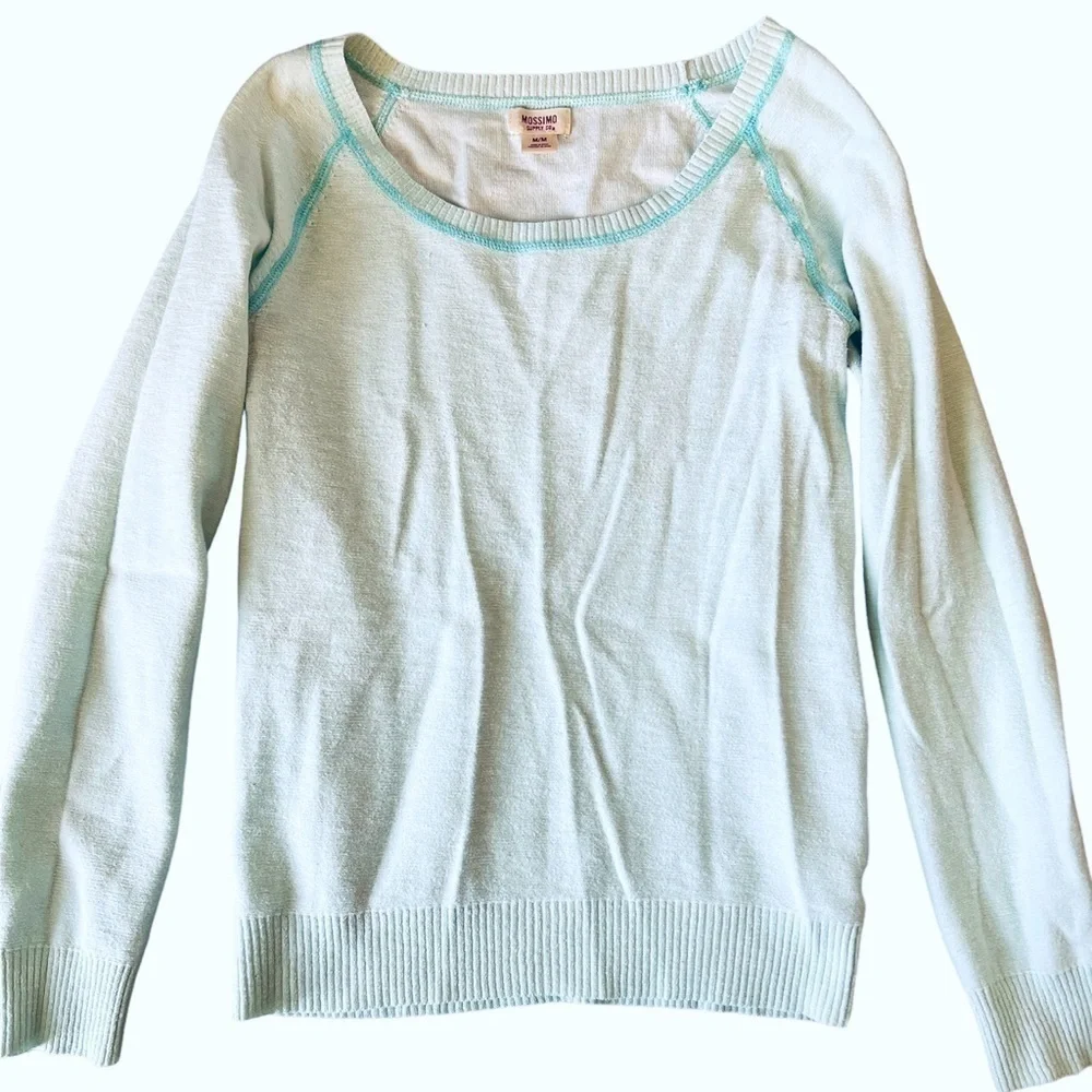 Juniors‎ Scoop Neck Top | Medium